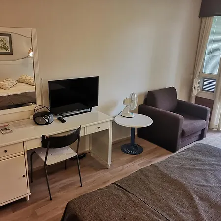 452 Span Viereisessae Talossa 4krs 公寓 Kilvakkala