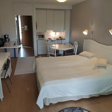 452 Span Viereisessae Talossa 4krs Appartement *